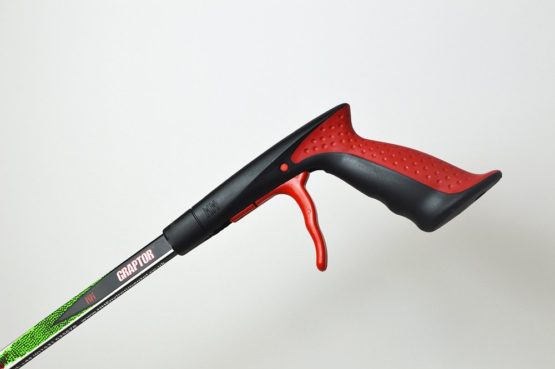The Helping Hand Company LP1227IB Graptor Children's Litter Picker, Red/Silver, 27-Inch - Image 2