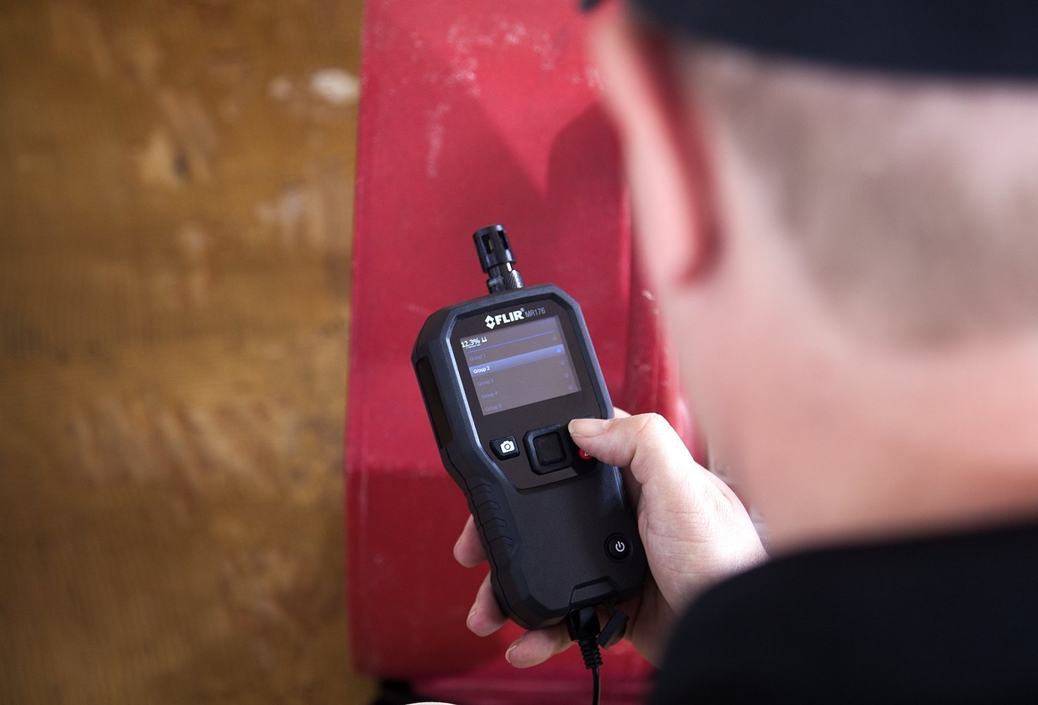 FLIR MR176 - Thermal Imaging Moisture Meter - with IGM (Infrared Guided Measurement), Replaceable Hygrometer, Pin and Pinless - Image 4
