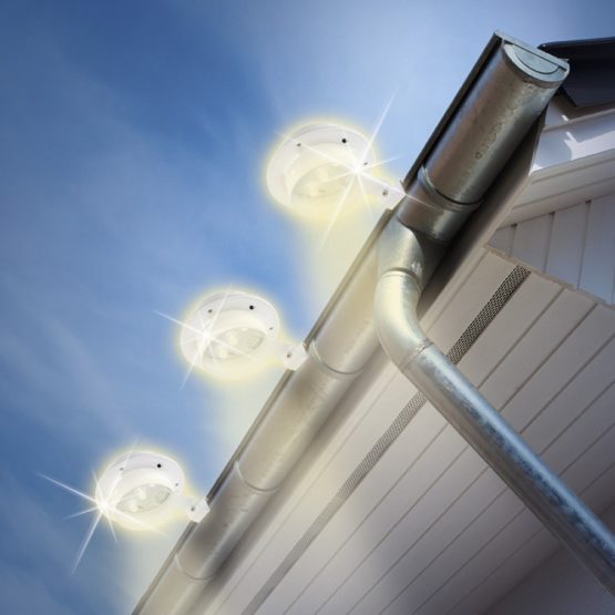 EASYmaxx 08720 Solar Powered Lights, 3 pieces | Fence Gutte Light | Outdoor Light | Garden Light - Image 2
