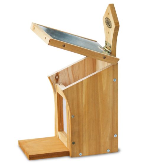 Habau 3018 Squirrel Feeding Station - Image 2
