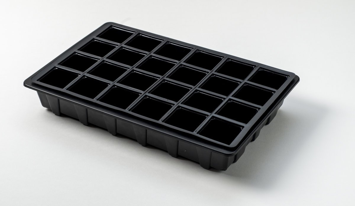 Nutley’s 24-Cell Seed Propagator Set – BigaMart