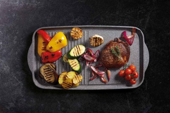 MasterClass Cast Aluminium Non-Stick Induction-Safe Griddle Plate, 51 x 27 cm (20" x 10.5") - Image 3