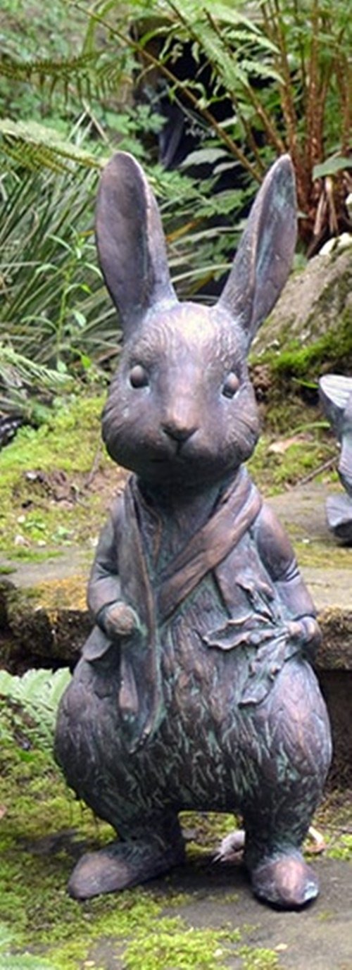 F&G Supplies Superb large 45cm tall cast iron garden or home sculpture of Mr Rabbit hand finished with an aged rustic finish Beatrix Potter