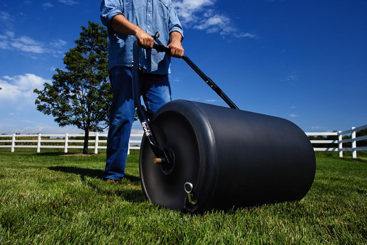 Agri-Fab AG45-0267 Push/Tow Poly Lawn and Garden Roller - Black - Image 2