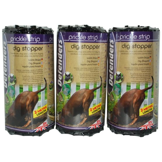 Defenders STV628M Prickle Strip Dig Stopper, Cat & Dog Repellent 28 cm x 2 m, Black 3-Pack