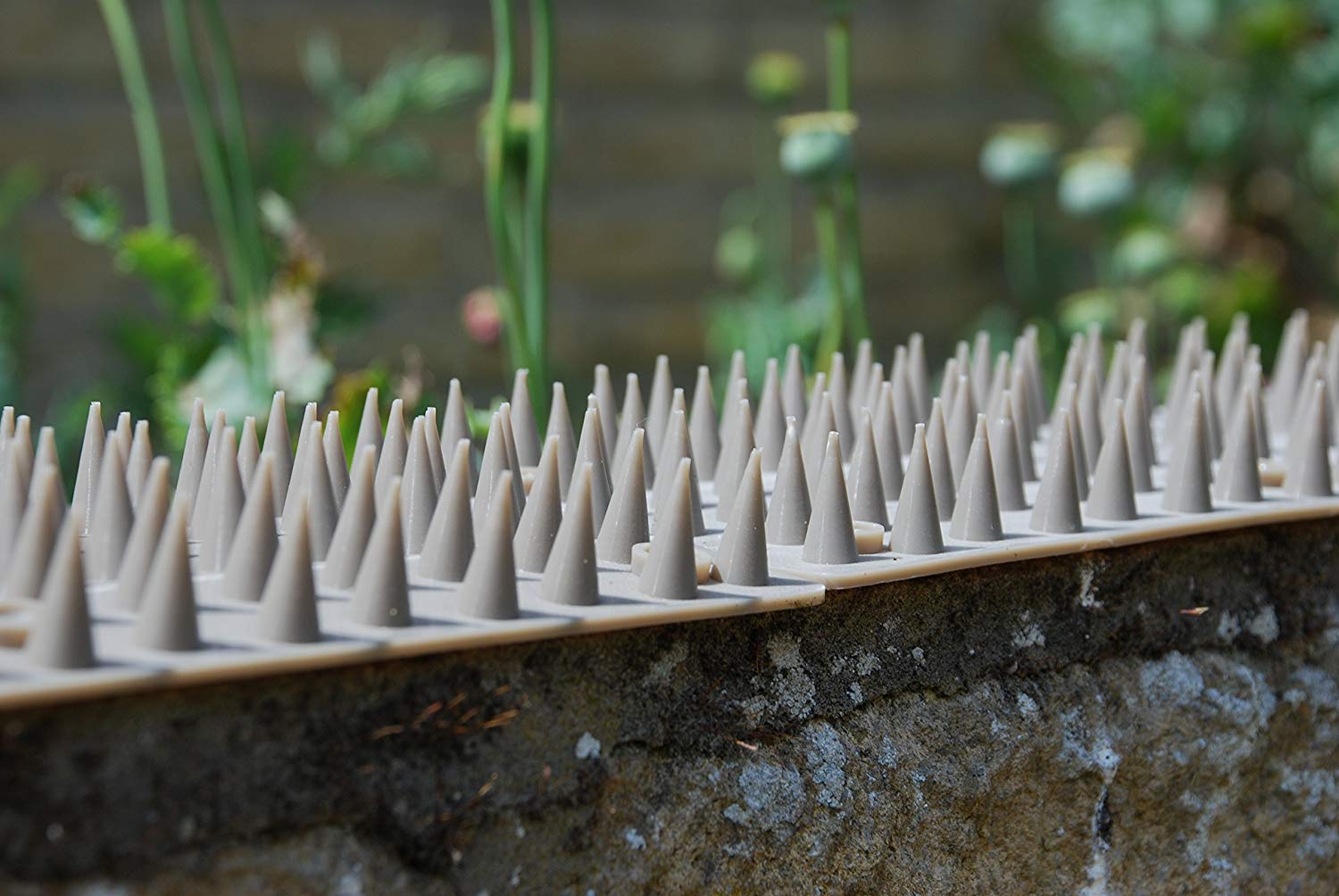 The Big Cheese Prickle Strip Brick n Sill Topper STV906, 23 x 9cm, Grey - Image 2