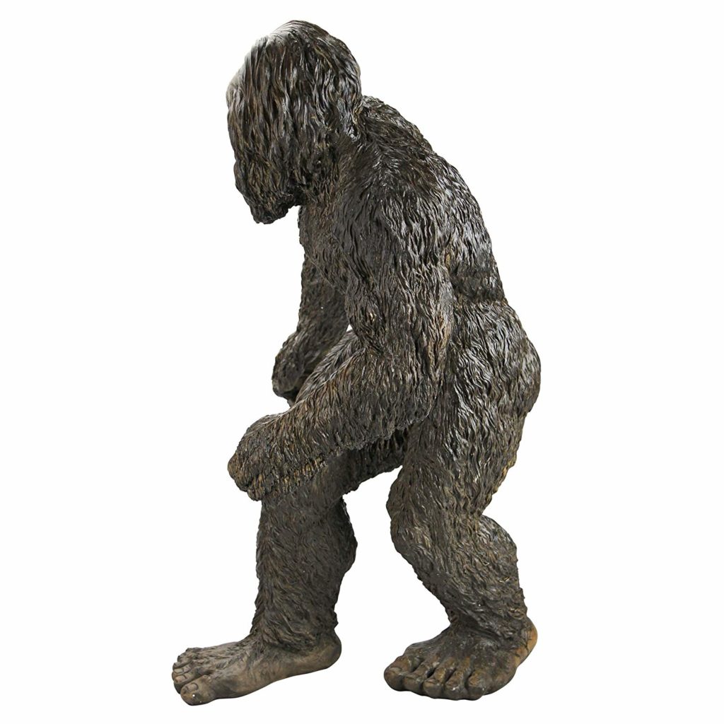 yeti bigfoot tree statue