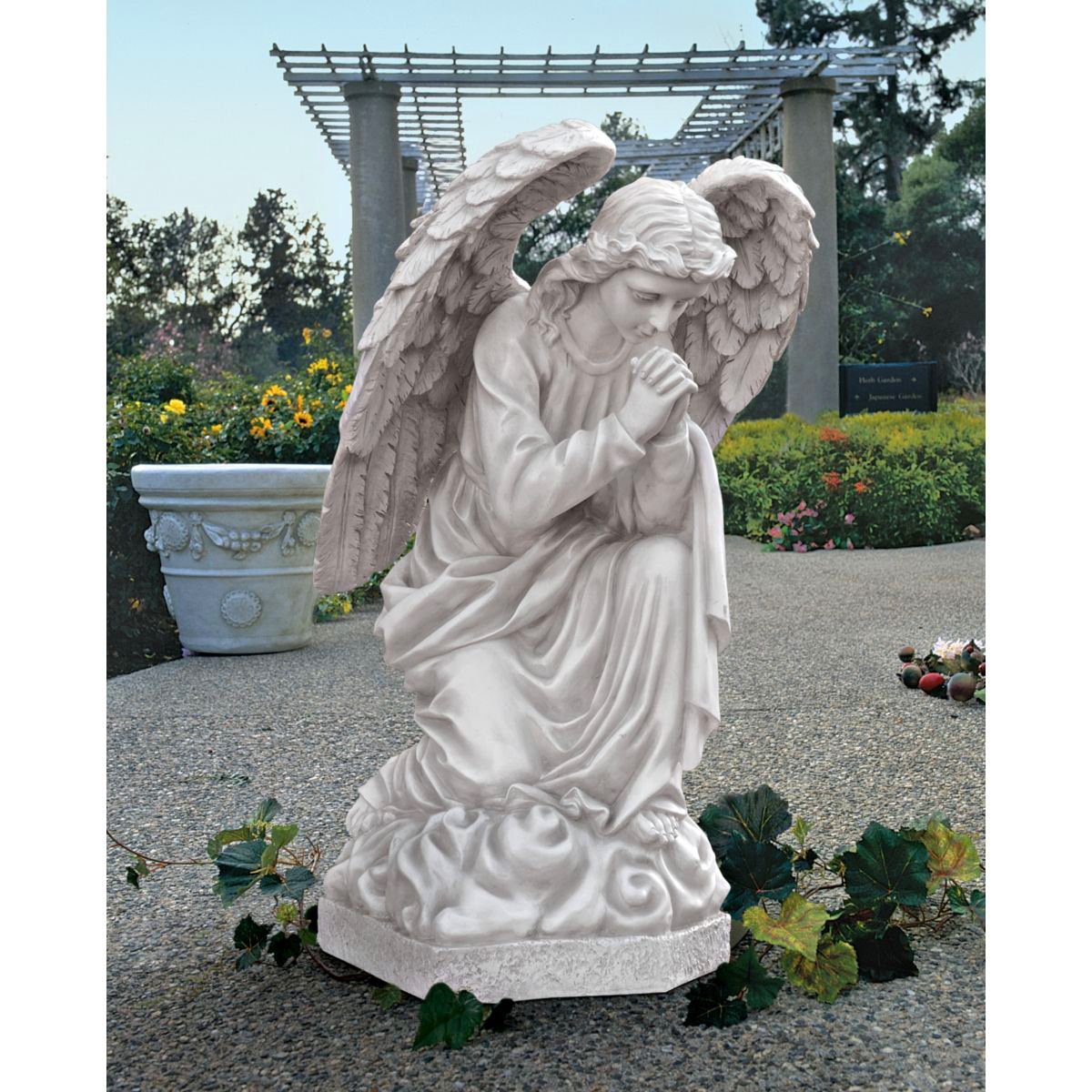 Design Toscano DB24728 Praying Basilica Angel Kneeling Outdoor Garden Statue, Polyresin, Antique Stone, 66 cm - Image 2