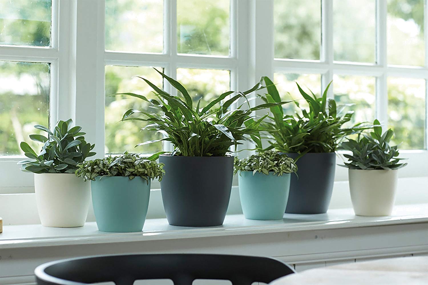 elho Brussels Round 20 - Flower Pot for Indoor - 100% recycled plastic - Ø 20.0 x H 18.7 cm - White/White - Image 4