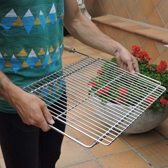 Sauvic UNIVERSAL EXTENDABLE GRILL RACK FOR BARBECUE 50X40 CM, Silver, 53.5x62.5x3 cm - Image 4