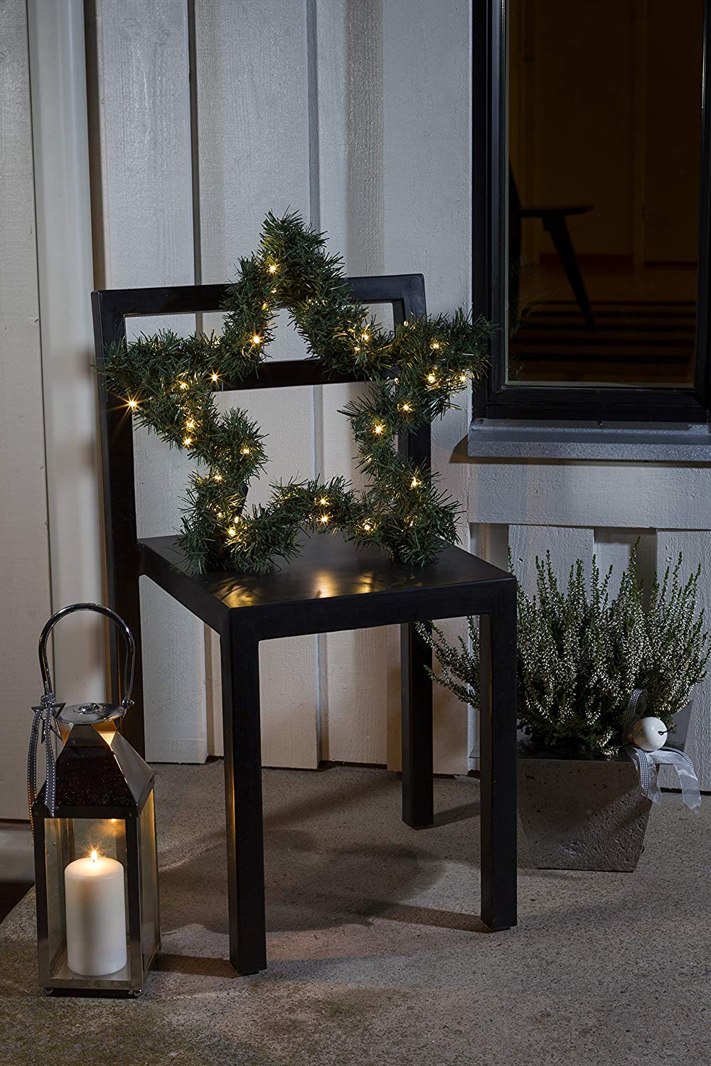 Konstsmide Christmas Lights/LED Spruce Garland Star Wreath/Christmas Garlands with Lights/Outdoor or Indoor Use (IP20) / 40 Amber White Diodes / 6 Hour Timer / 45cm Wreath/Green Cable - Image 3