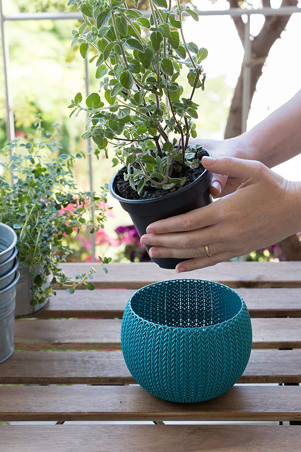 Keter Knit Cozies Trio Set of Planters - Blue - Image 3