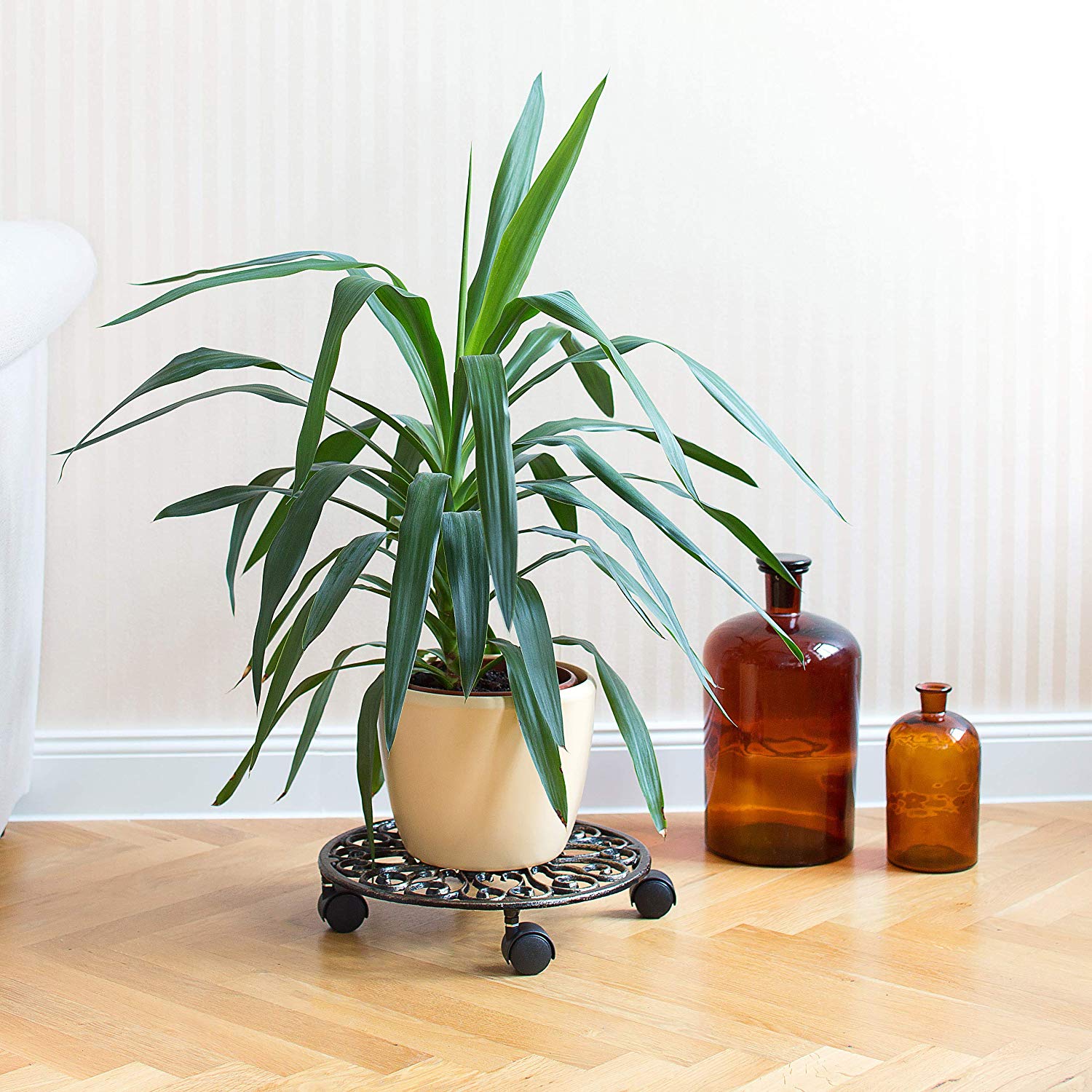 Relaxdays Plant Caddy Cast Iron Round 33.5 Diameter Plant Pot Trolley Metal Mover with Wheels - Image 2