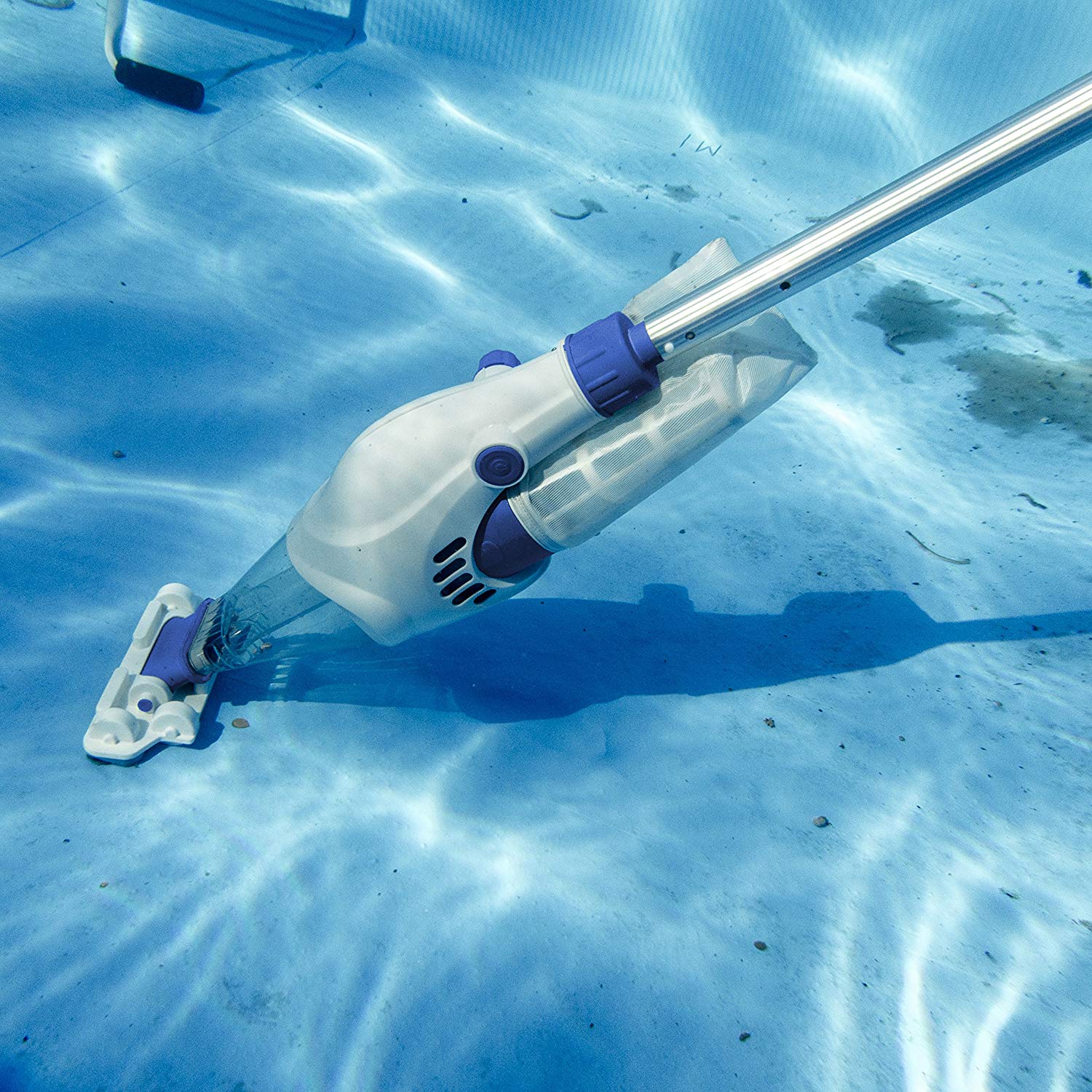 Gre VCB10 Electric Vac - Electric Pool Cleaner, 37 l/h, 25 W, white and blue - Image 2