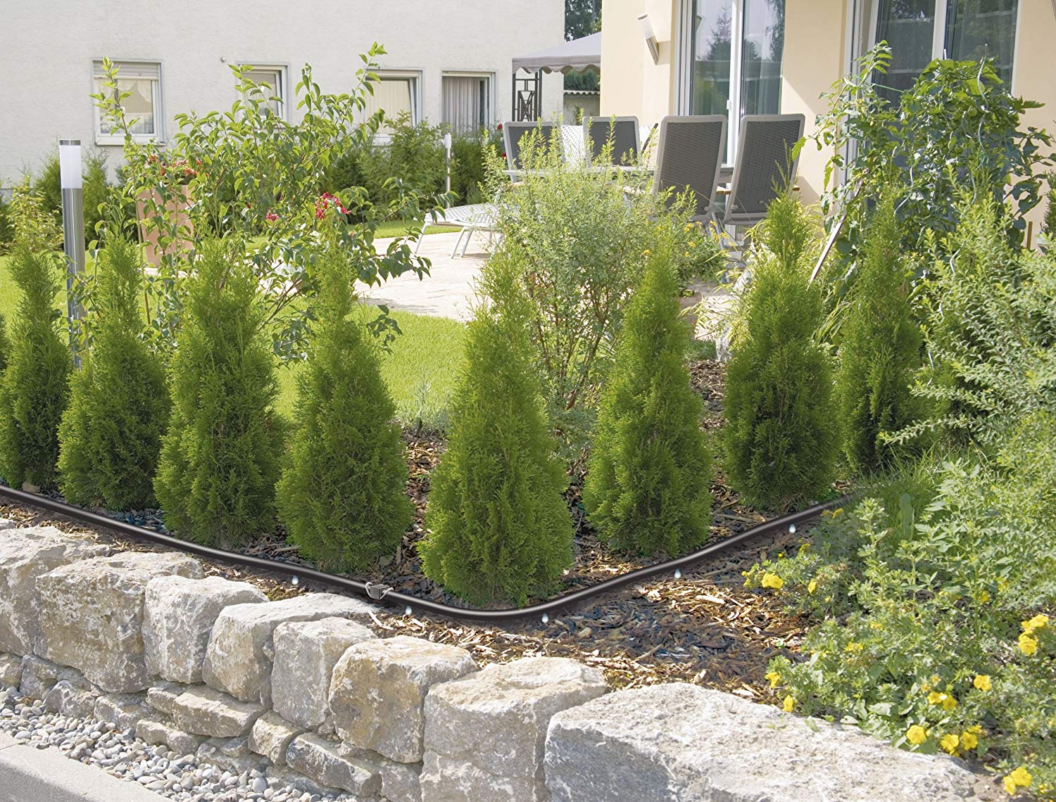 GARDENA Micro-Drip System Supply Pipe: Flexible supply pipe, 4.6 mm (3/16"), can be laid above or below ground, UV-stabilised - Image 4