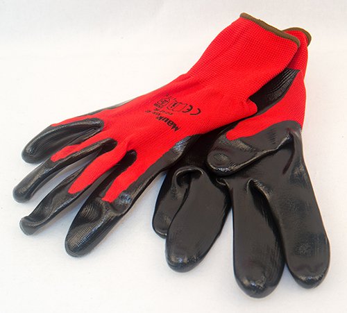 Mauk 1922 Polyester Red Green Matt Black Nitrile Coated Gloves – Assorted (12 Pairs) - Image 4