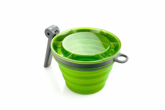GSI Outdoors 79203 Folding Mug with Folding Handle, Green - Image 3