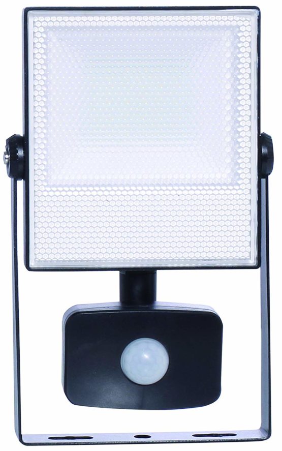 Energizer Security LED Light with PIR Motion Sensor,1800 Lumens, Outdoor, Daylight 20W, Black - Image 2
