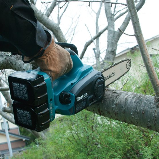 Makita DUC252Z Cordless Chainsaw, 1 W, 18 V, Blue - Image 3
