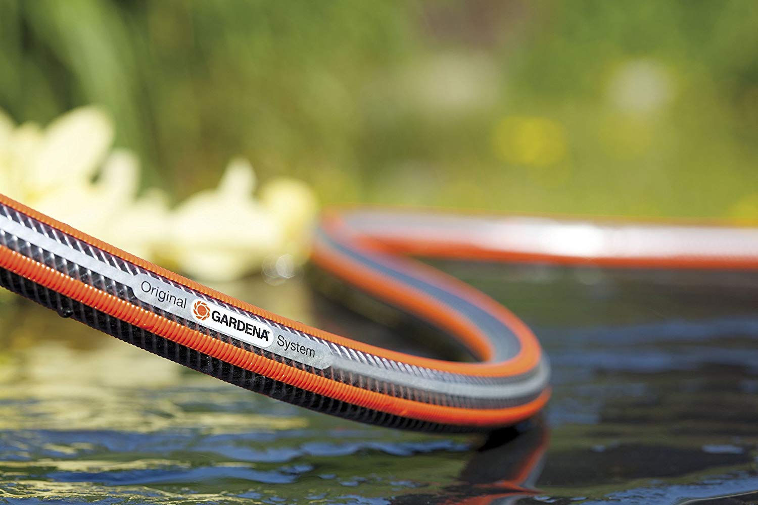Gardena Premium Superflex Hose, 13 mm (1/2 inch), 50 m: Garden Hose with Power Grip Profile, 35 bar Burst Pressure, Highly Flexible - Image 2