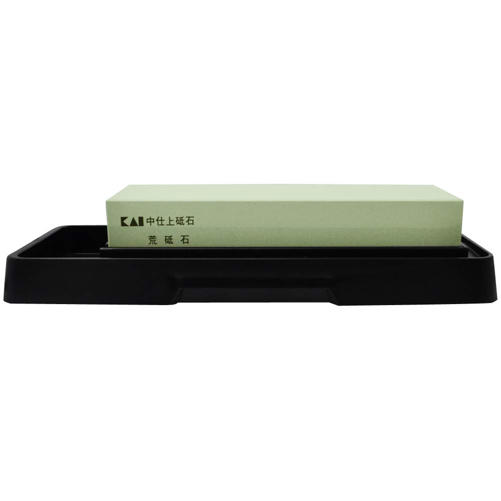 KAI Combination Sharpening Stone, grit: 400/1000, Japanese knife sharpener for coarse and fine sharpening - Image 3