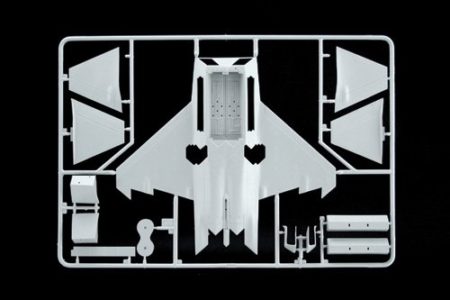 Italeri 1207s F-22 Raptor - Image 4