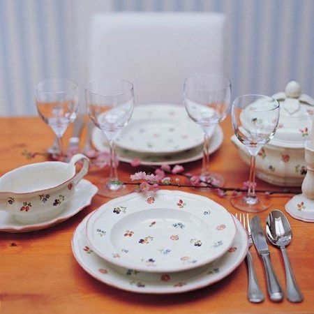 Villeroy & Boch Petite Fleur Serving Plate, 44 cm, Premium Porcelain, White/Colourful - Image 4