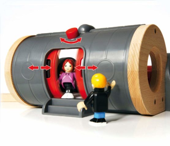 BRIO World Metro Train Set for Kids Age 3 Years Up - Compatible with all BRIO Railway Sets & Accessories - Image 3