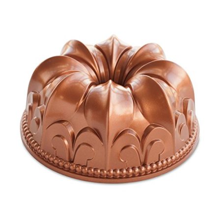 Nordic Ware Fleur De Lis Bundt Pan, Original Cast Aluminium Bundt Tin, Bundt Cake Tin with Majestic Pattern, Cake Mould Made in the USA, Colour: Toffee