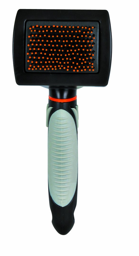 TRIXIE soft brush with soft plastic bristles with knobs, rubberised plastic handle, for top coat and undercoat, 7 × 16 cm