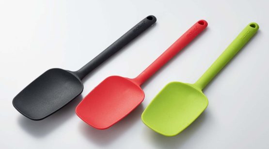 Mastrad F10400 Silicone Spoon, Black - Image 4