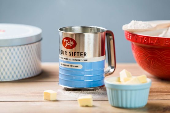 Tala Traditional Design Flour Sifter, For creating light and Fluffy Cakes - Image 4