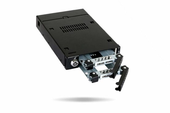 Icy Dock MB992SKR B Toug HARMOR Dual Bay RAID SATA SSD 6.4 cm (2.5 Inches) to 8.9 cm (3.5 inch Mobile Rack - Image 2