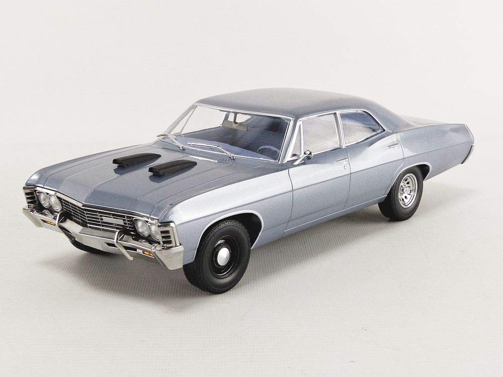 Greenlight Collectible Miniature Car 19047, Black