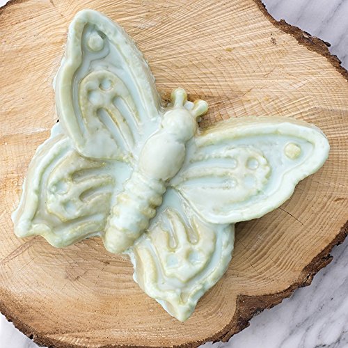 Nordic Ware Butterfly Non Stick Cake Tin, Butterfly Shaped Cake Mould, Cake Tin Made from Cast-Aluminium - Image 3