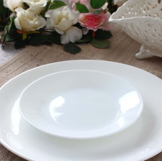 Corelle 3120AB Vitrelle Glass 12-Piece Winter Frost Chip and Break Resistant Dinner Set, White - Image 3