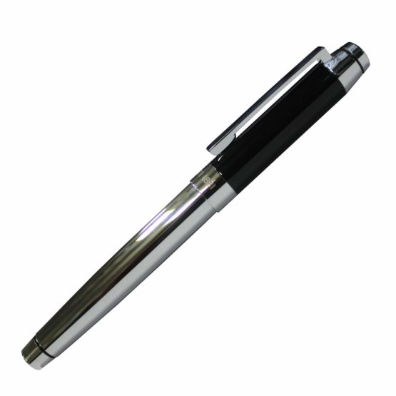 CERRUTI 1881: Fountain Pen HERITAGE Black Pen with subtle metallic accents and black finishes. Medium Nib - Image 2