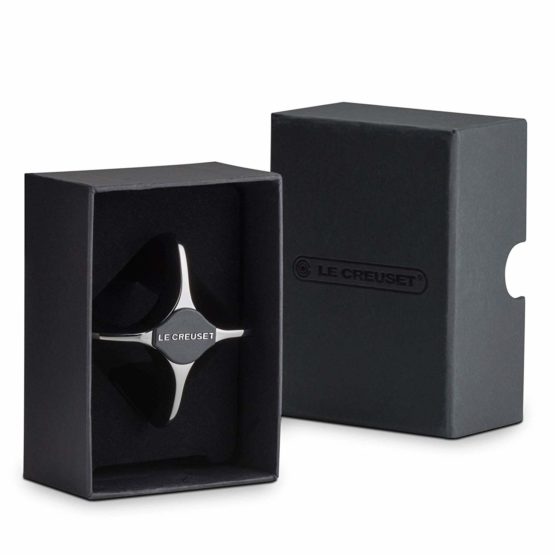 LE CREUSET Champagne and Sparkling Wine Bottle Opener, Screw-Top Cork Remover, Champagne Star, Model SW-100, Black NickeLitre, 59995016000625 - Image 3