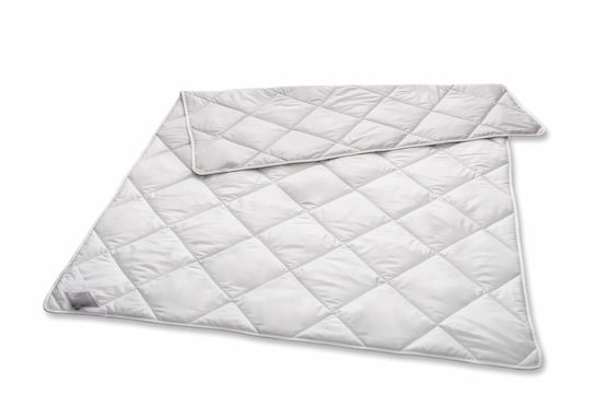 Böhmerwald 509601-11 Single Duvet with Motif Stitch - Camel-Hair Down - 135 x 200 cm