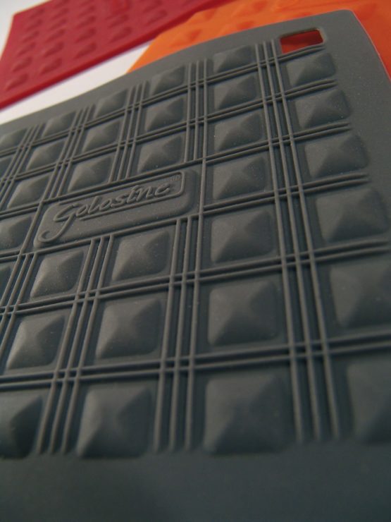 Silikomart Silicone Pot Holder Miss Hot, Black, Black - Image 2