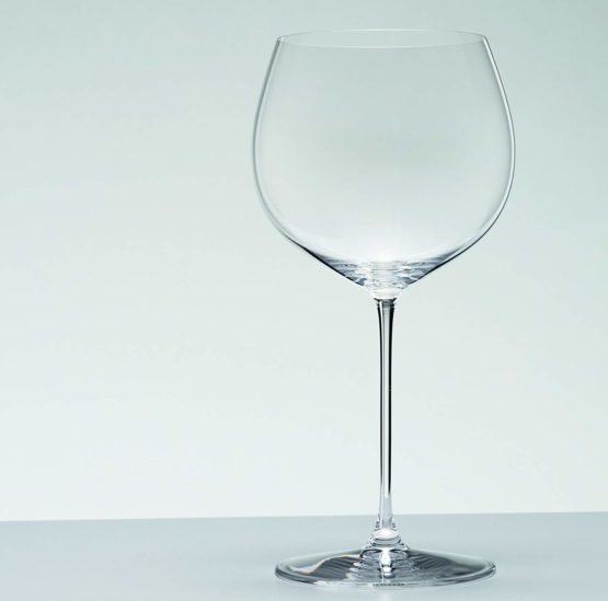 RIEDEL Veritas Chardonnay Glass, Set of 2 - Image 2