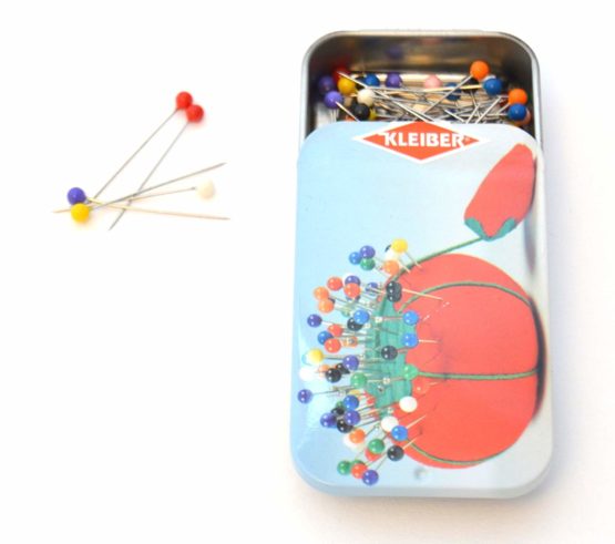 Kleiber Multicoloured Plastic Headed Pins - Image 2