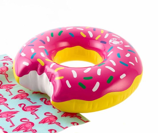 barbie outdoor furniture set with donut floatie
