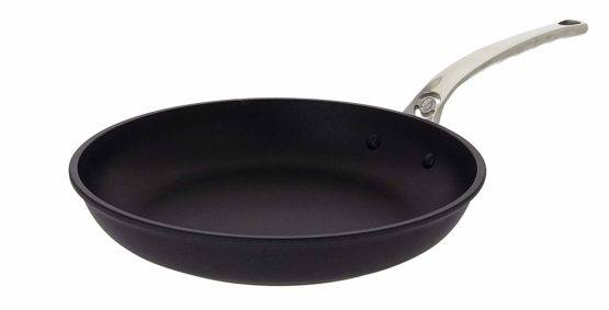 DE BUYER Choc Xtreme Frying Pan with Cast Stainless Steel Handle, 28 cm, Black, 49 x 32 x 7.59 cm