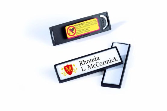 Durable 813201 67x17mm Clip-Card Name Badge with Magnet - Black (Pack of 25) - Image 2