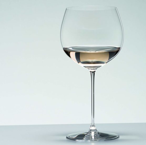 RIEDEL Veritas Chardonnay Glass, Set of 2 - Image 3