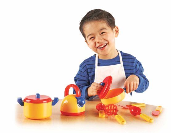 Learning Resources Cooking Set, 10 pieces, Ages 3+ - Image 2