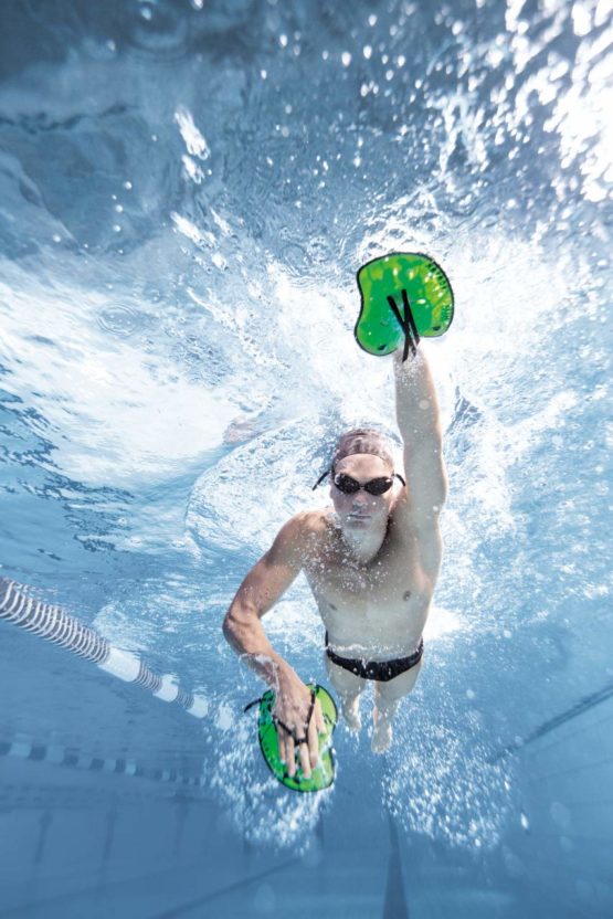 Arena Vortex Hand Paddle - Image 3