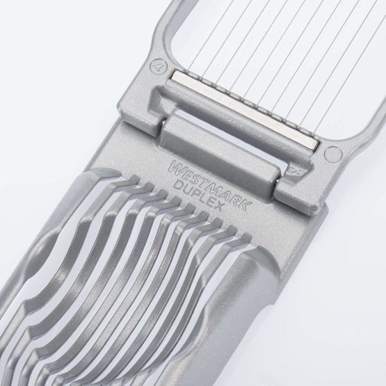 Westmark Egg Slicer For Round Or Oval Slices, Individually Tensioned Stainless Steel Cutting Wires, Aluminium/Stainless Steel, Duplex, Grey, 10202260 - Image 3