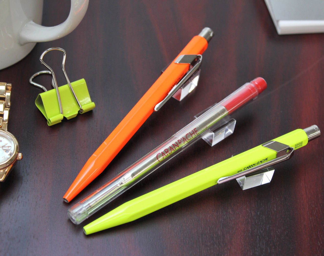 Caran d'Ache 849 Metal Range Ball Pen Fluo - Orange,1 Count (Pack of 1), Orange,Blue - Image 4